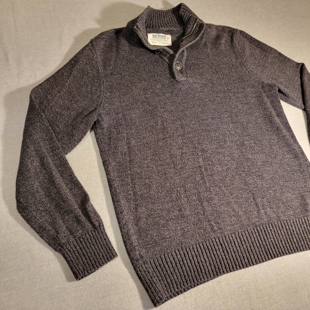 Urban Pipeline Sweater Mens M Gray Excellent Quarter Zip Button Mock Neck 796